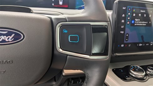 New 2025 Ford Expedition Active image 34