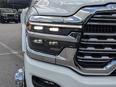 New 2026 RAM 3500 Limited image 10