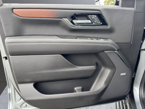 New 2026 GMC Yukon XL Denali w/ Sun & Power Step Package image 13