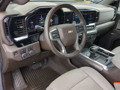 Certified 2024 Chevrolet Silverado 1500 LTZ w/ LTZ Premium Package image 16