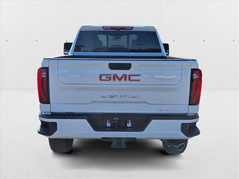 New 2026 GMC Sierra 2500 Denali w/ Denali Reserve Package image 8