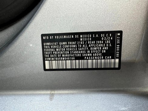 Used 2024 Volkswagen Jetta SE image 31