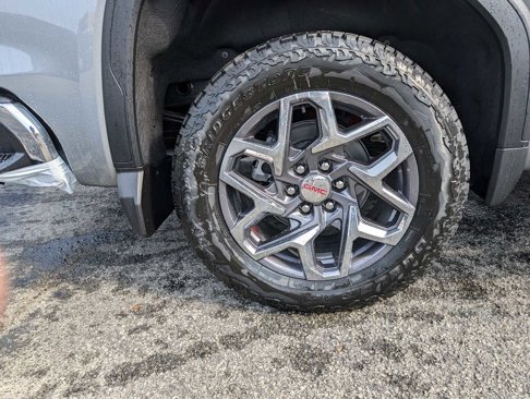 New 2026 GMC Sierra 1500 SLT w/ SLT Premium Plus Package image 3
