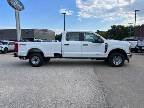 New 2026 Ford F250 XL w/ FX4 Off-Road Package image 9