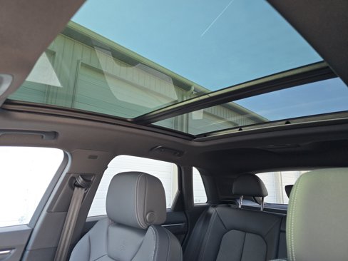 New 2025 Audi Q3 2.0T Premium image 9