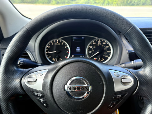 Used 2019 Nissan Sentra S image 29