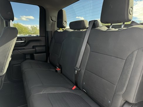Used 2023 Chevrolet Silverado 2500 LT image 25