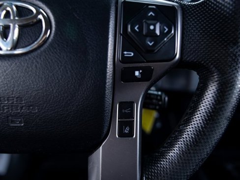Used 2022 Toyota Tacoma SR5 image 45