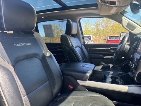 Used 2022 RAM 1500 Laramie image 9