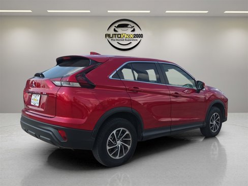 Used 2024 Mitsubishi Eclipse Cross ES image 7