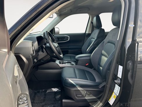 Used 2024 Ford Bronco Sport Outer Banks w/ Tech Package image 15