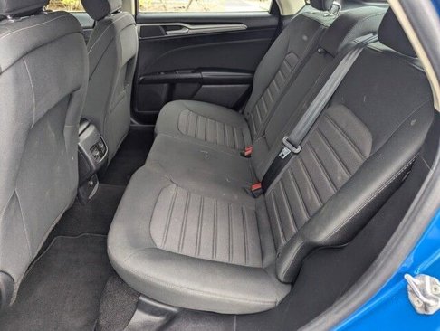 Used 2020 Ford Fusion SE image 13