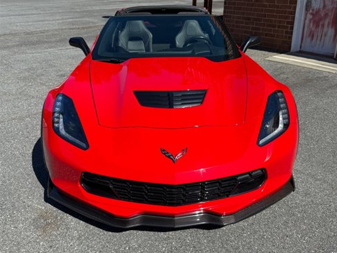 Used 2019 Chevrolet Corvette Z06 w/ Battery Protection Package image 13