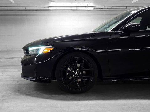 Used 2025 Honda Civic Sport image 16
