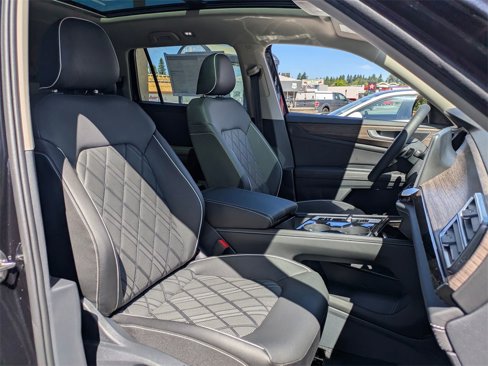 New 2025 Volkswagen Atlas SEL Premium R-Line image 35