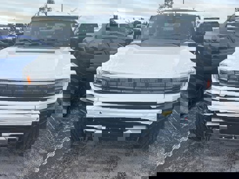New 2026 GMC Hummer EV 4x4 Crew Cab image 2