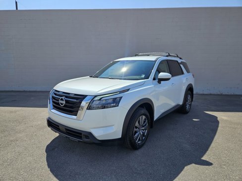 New 2025 Nissan Pathfinder SV w/ Cargo Package image 4