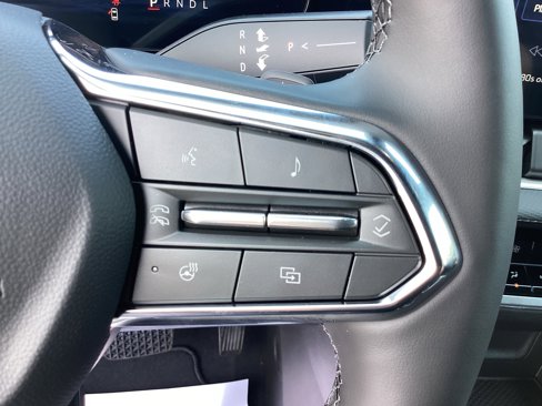 New 2026 Chevrolet Equinox LT w/ Convenience Package II image 17