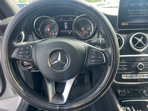 Used 2019 Mercedes-Benz CLA 250 4MATIC image 29
