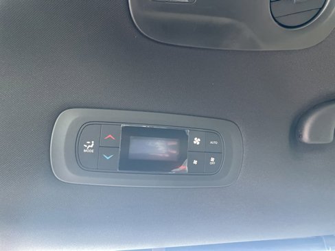 New 2026 Chrysler Voyager LX image 39
