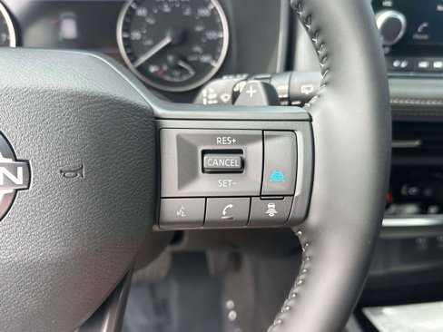 Used 2026 Nissan Rogue SV image 21