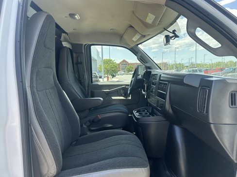 Certified 2023 Chevrolet Express 2500 w/ Driver Convenience Package image 19