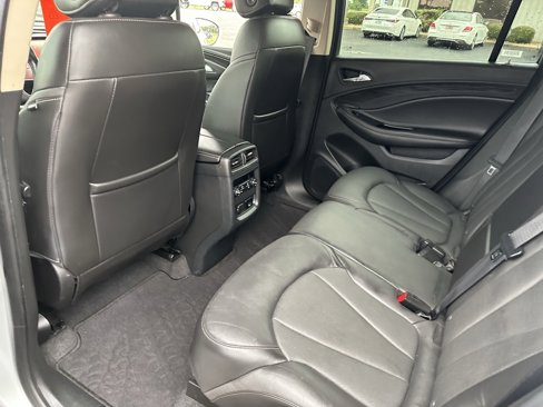 Used 2017 Buick Envision Essence image 16