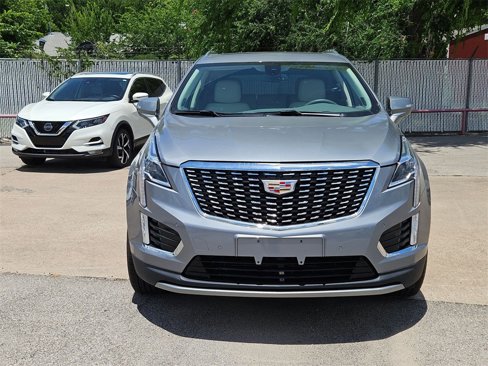 Used 2024 Cadillac XT5 Premium Luxury image 2