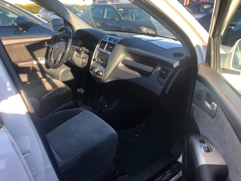 Used 2006 Kia Sportage EX image 4