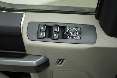 Used 2022 Ford F350 XLT w/ Camper Package image 37