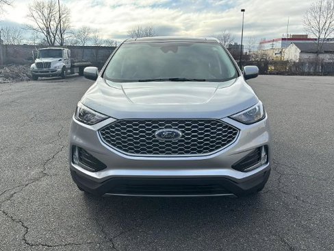 Certified 2024 Ford Edge SEL w/ Convenience Package image 2