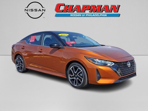 Certified 2025 Nissan Sentra SR image 1