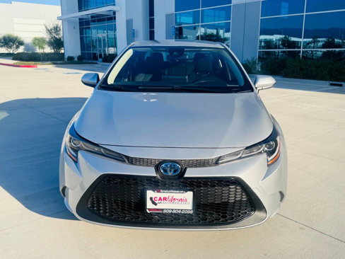 Used 2021 Toyota Corolla LE image 2
