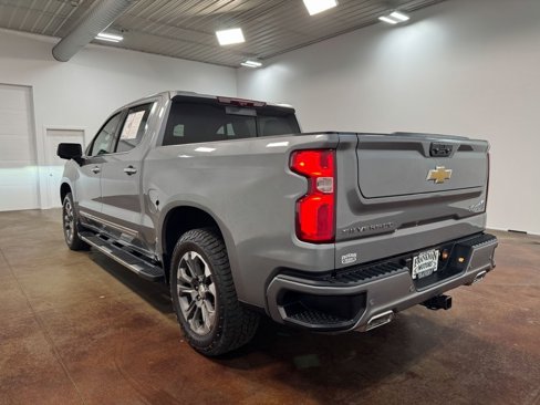 Used 2024 Chevrolet Silverado 1500 High Country image 32