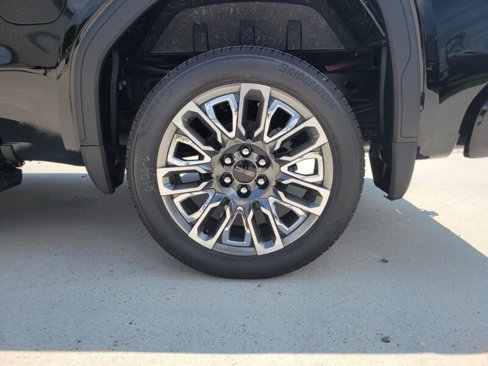 New 2026 GMC Sierra 1500 Denali Ultimate image 8