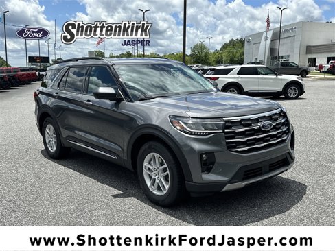 New 2025 Ford Explorer Active w/ Active Comfort Package image 1