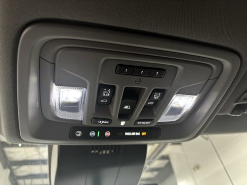 New 2025 GMC Sierra 1500 Denali w/ Denali Reserve Package image 25
