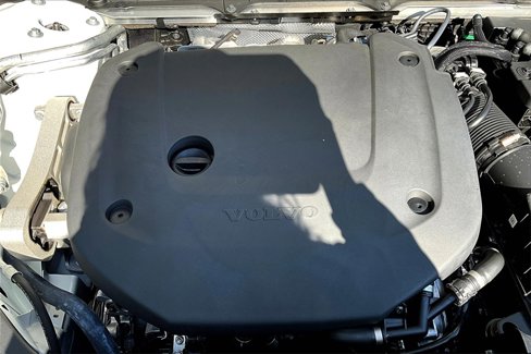 Certified 2025 Volvo XC90 B6 Plus w/ Protection Package Premier image 25