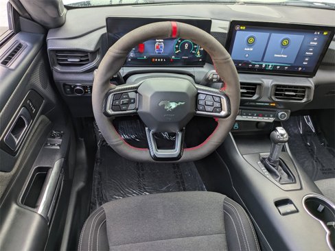 Used 2024 Ford Mustang Coupe image 15