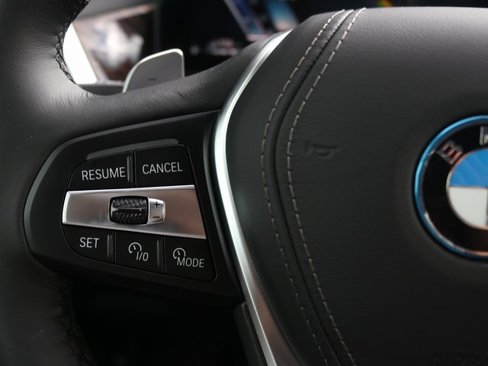 New 2026 BMW X5 xDrive50e image 16