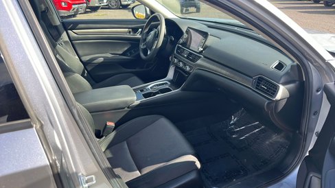 Used 2021 Honda Accord Hybrid image 13
