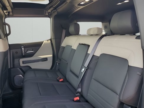 New 2026 GMC Hummer EV SUV image 18