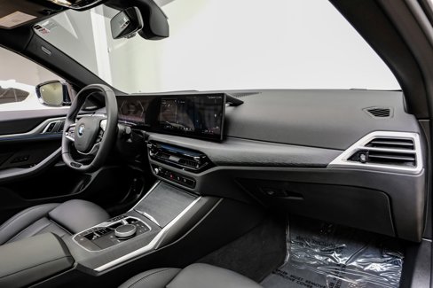Used 2025 BMW 430i xDrive w/ Premium Package image 17