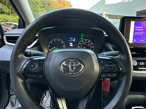 Certified 2024 Toyota Corolla LE image 28