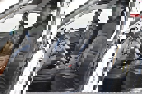 Used 2023 Tesla Model 3 Standard Range image 19