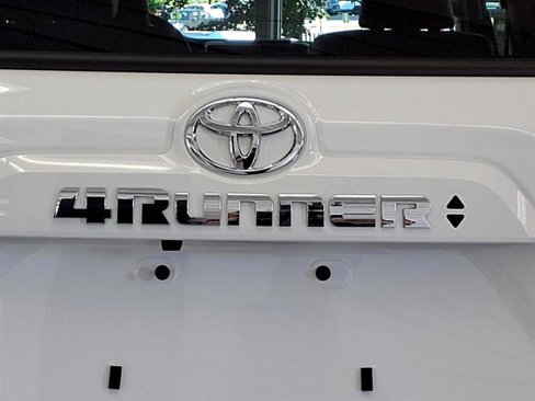 Used 2024 Toyota 4Runner SR5 Premium image 12