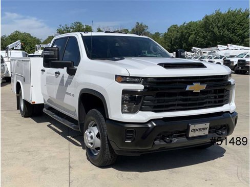 Used 2024 Chevrolet Silverado 3500 W/T w/ WT Convenience Package image 3