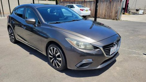 Used 2014 MAZDA MAZDA3 i Grand Touring image 8