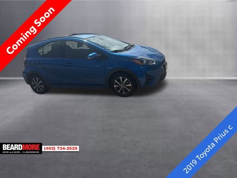 Used 2019 Toyota Prius C image 1