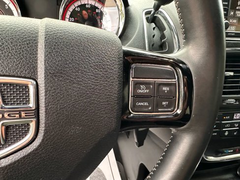 Used 2019 Dodge Grand Caravan SXT w/ Driver Convenience Group image 19